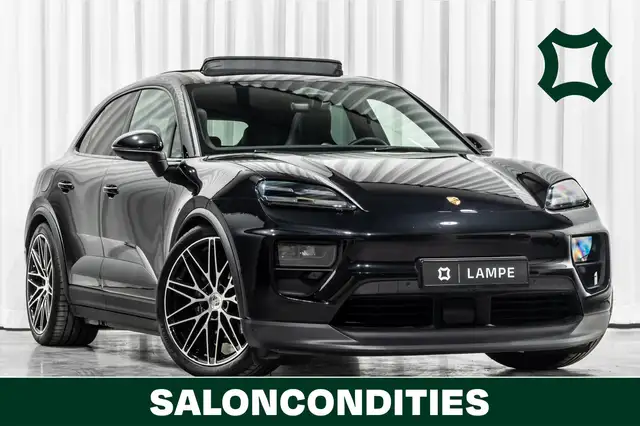 Porsche Macan 4 Electric Panodak BOSE Sport Chrono Trekhaak LED