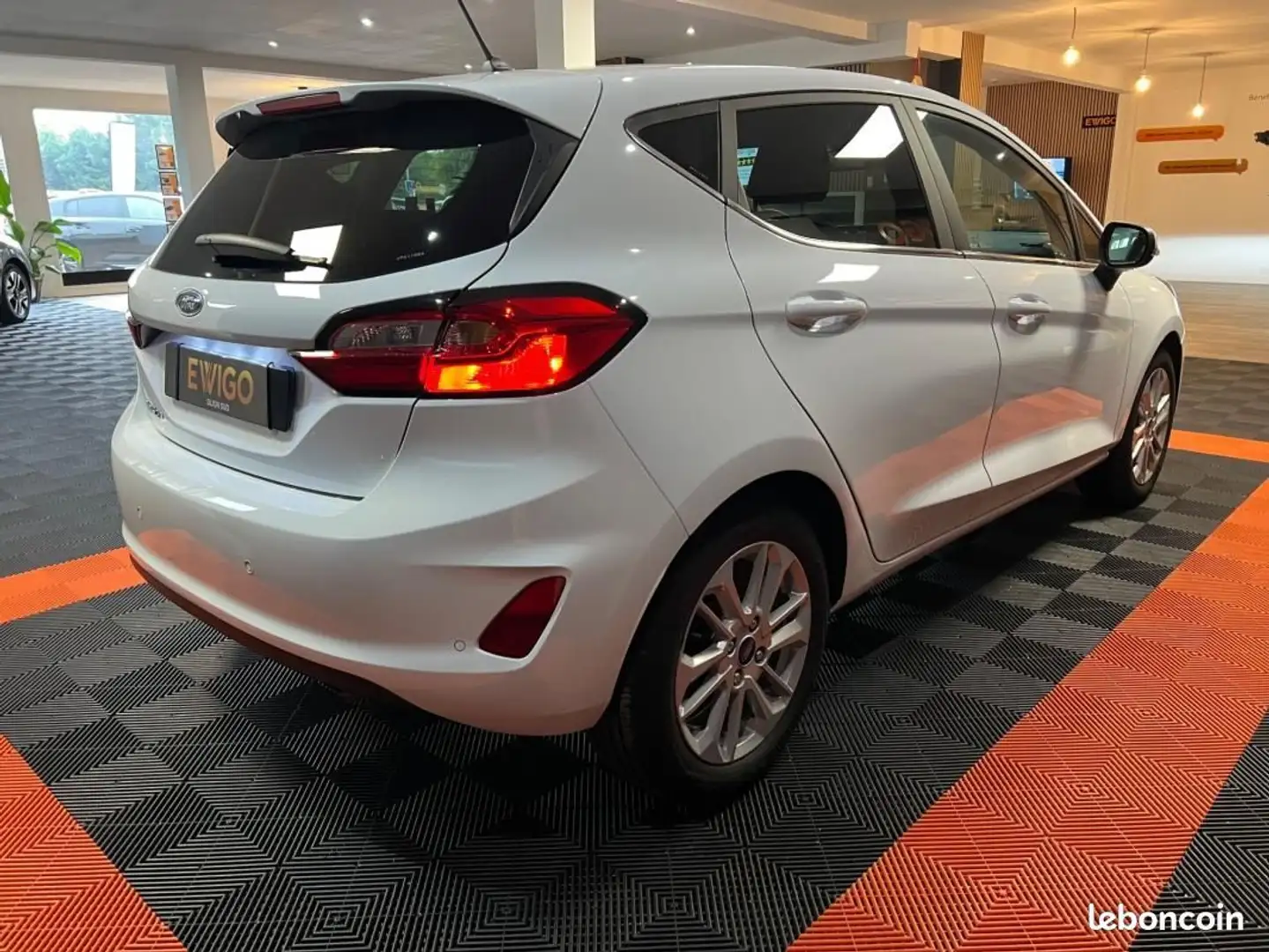 Ford Fiesta 1.0 FLEXIFUEL 95 TITANIUM BUSINESS Blanc - 2