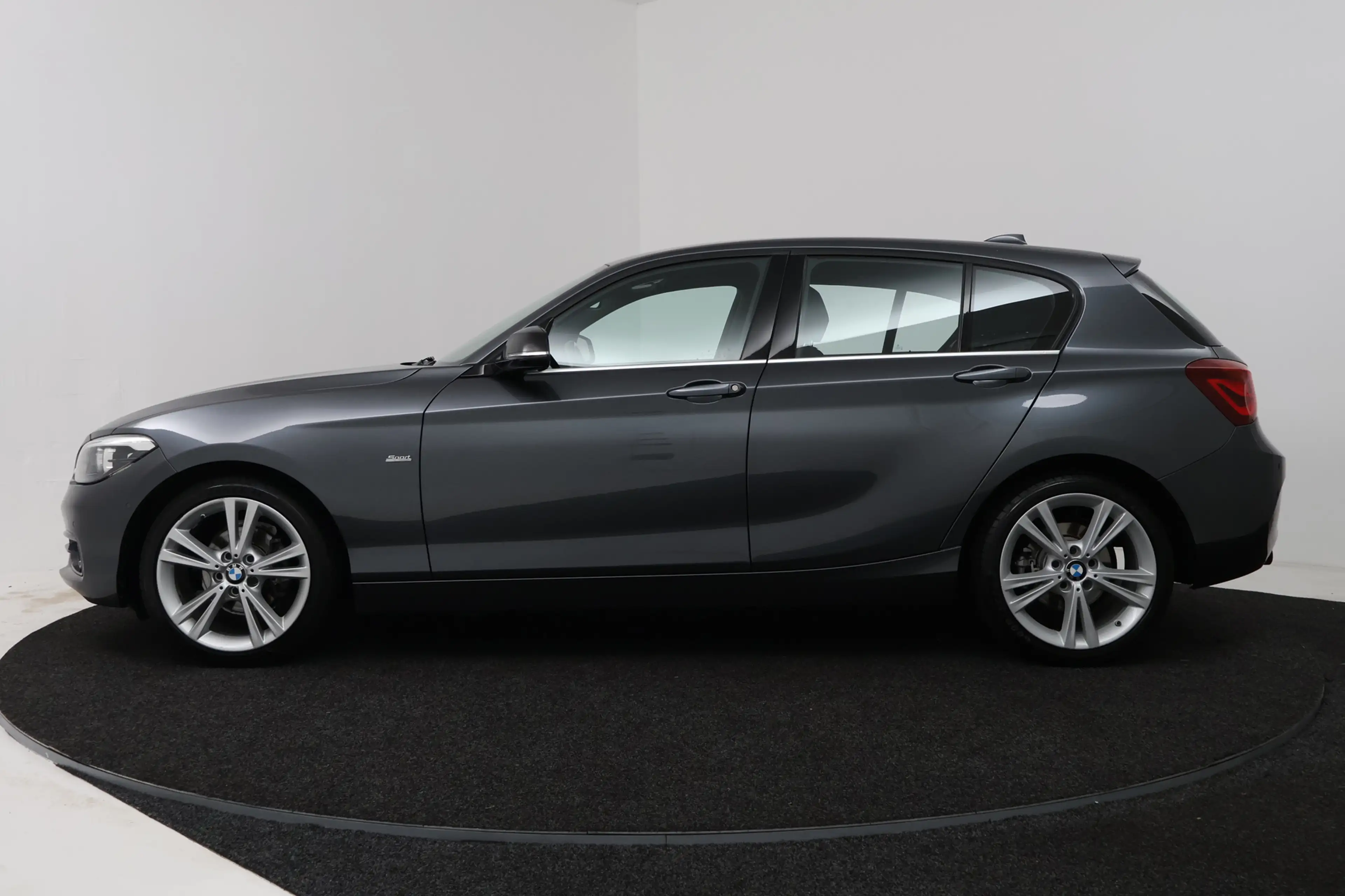 BMW 118 1-serie 118i Executive (NAVIGATIE, CAMERE, SPORTST — photo 2