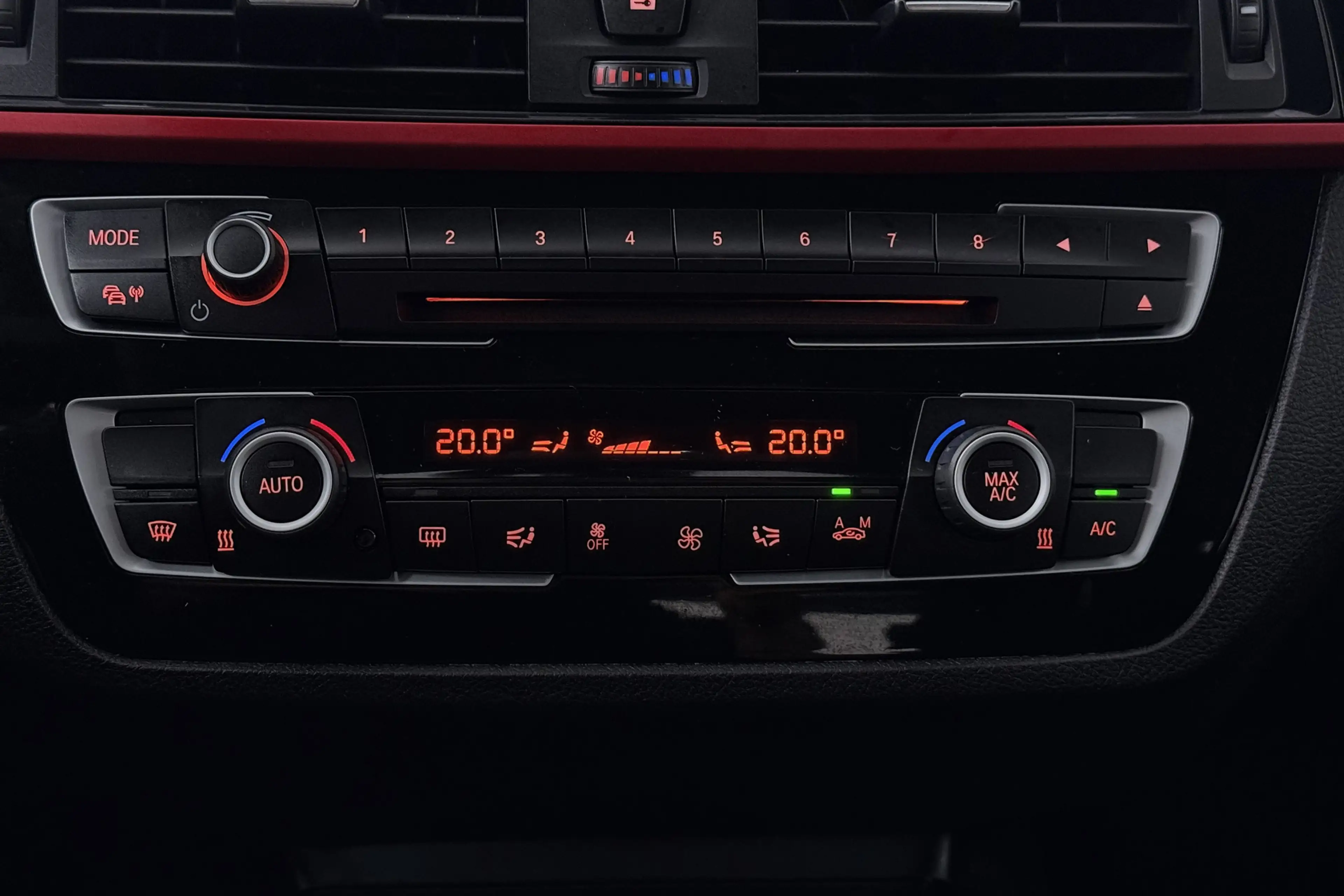 BMW 118 1-serie 118i Executive (NAVIGATIE, CAMERE, SPORTST — photo 13