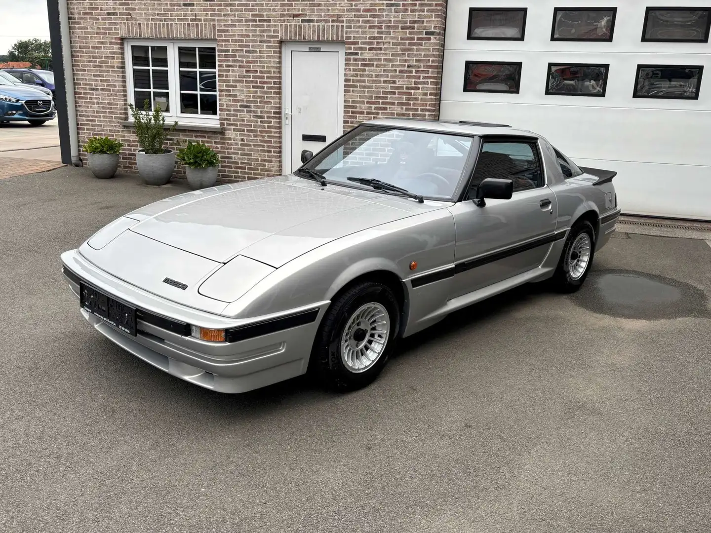 Mazda RX-7 FB / Oldtimer / 48000km Silber - 2