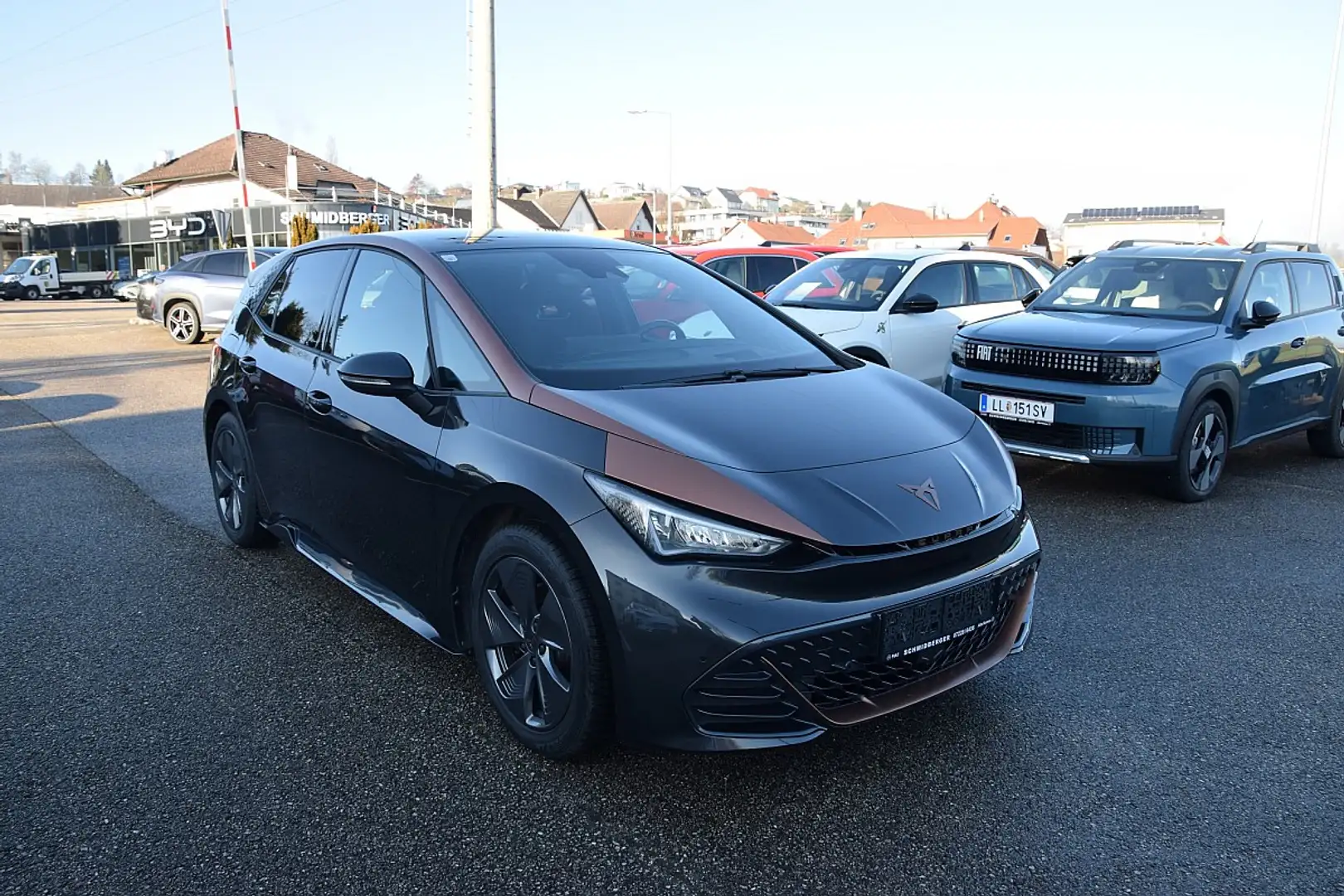 CUPRA Born 58kWh Grau - 2