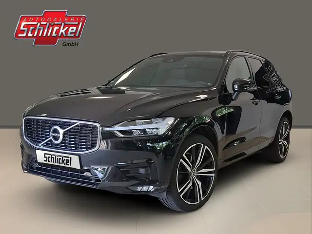 Volvo XC60 T4 R Design AHK Navi LED Panoramaschiebedach