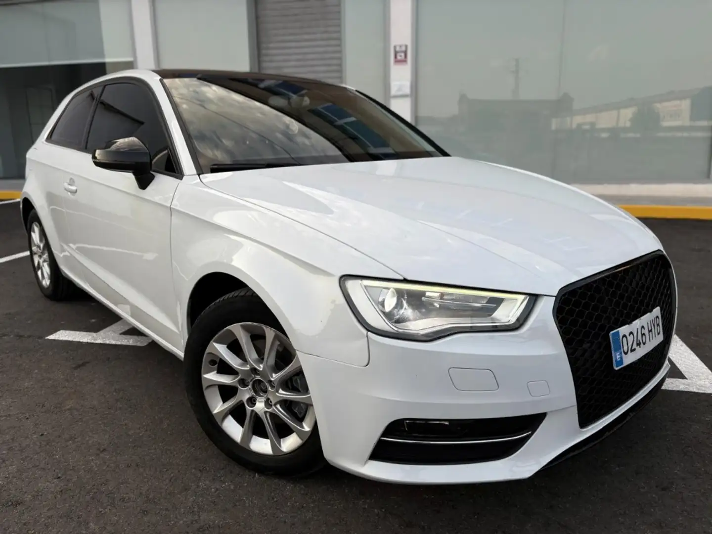 Audi A3 1.6TDI Adrenalin Blanco - 1