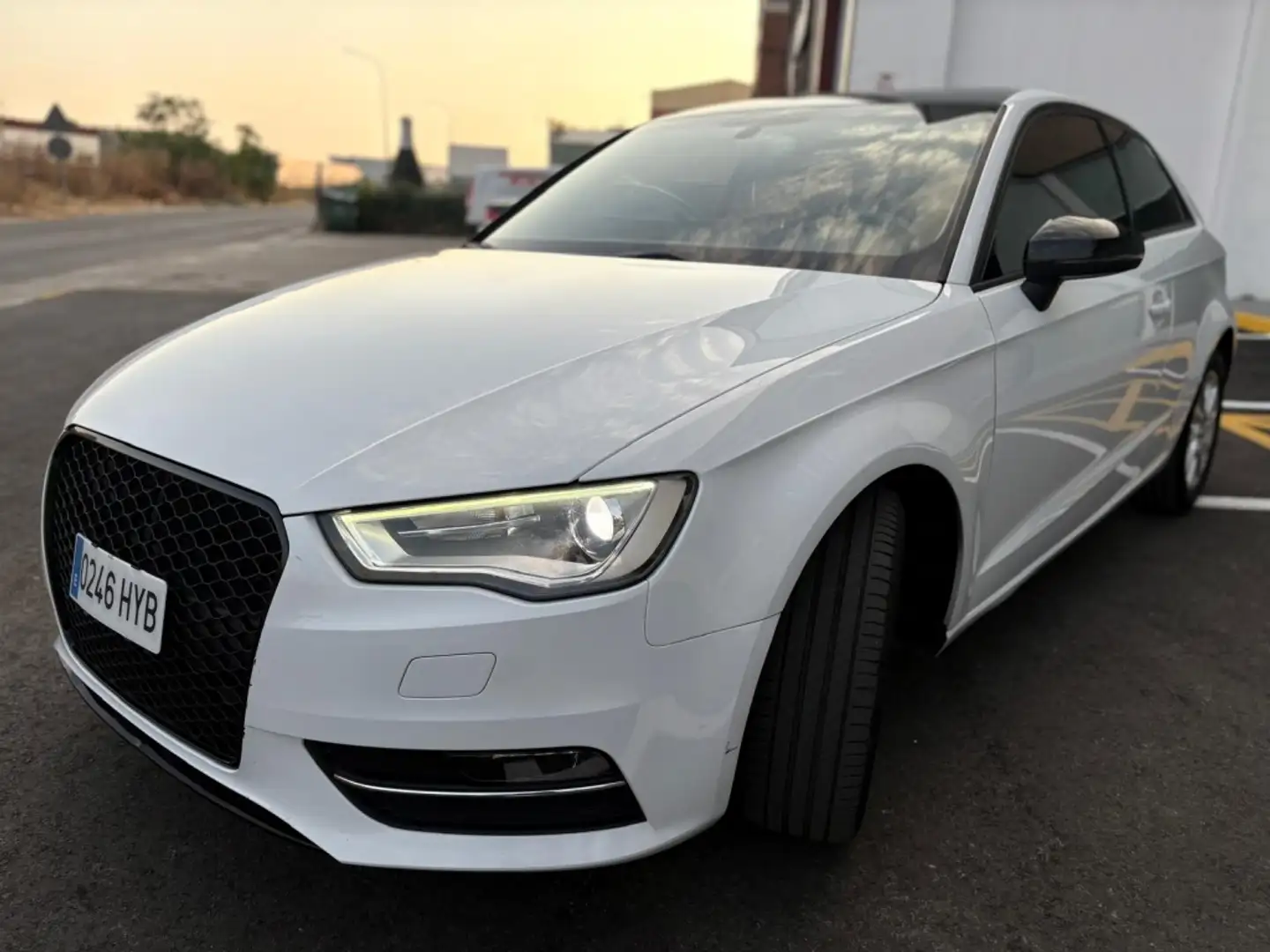 Audi A3 1.6TDI Adrenalin Blanco - 2