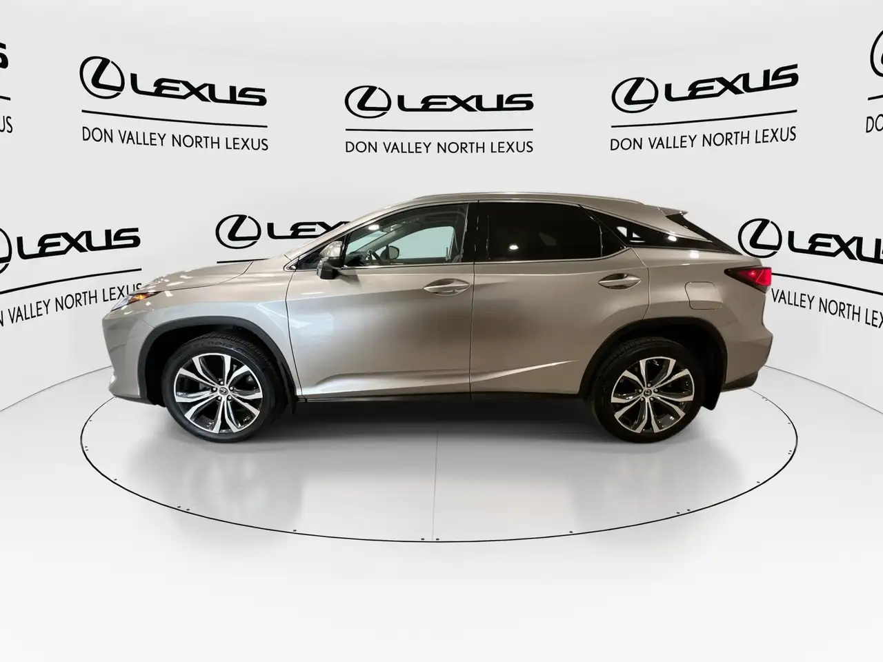 Lexus RX снимка Lexus RX