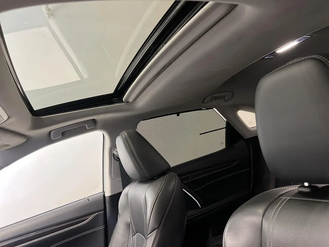 Lexus RX снимка Lexus RX