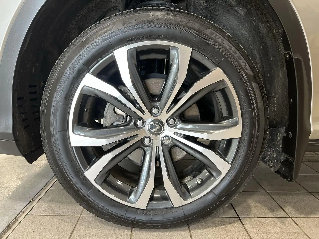 Lexus RX снимка Lexus RX