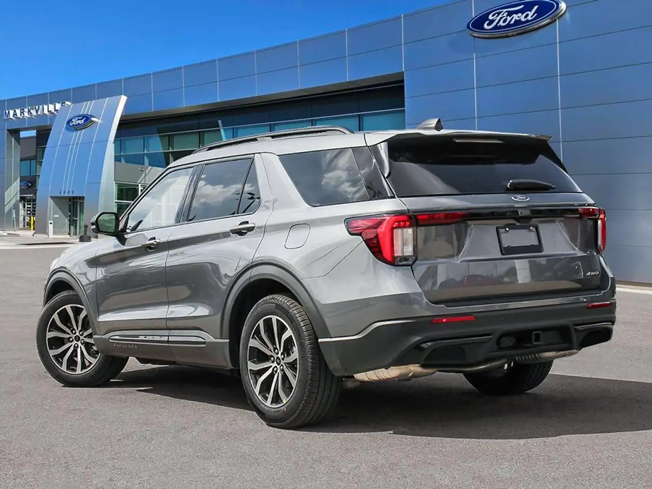 Ford Explorer снимка Ford Explorer