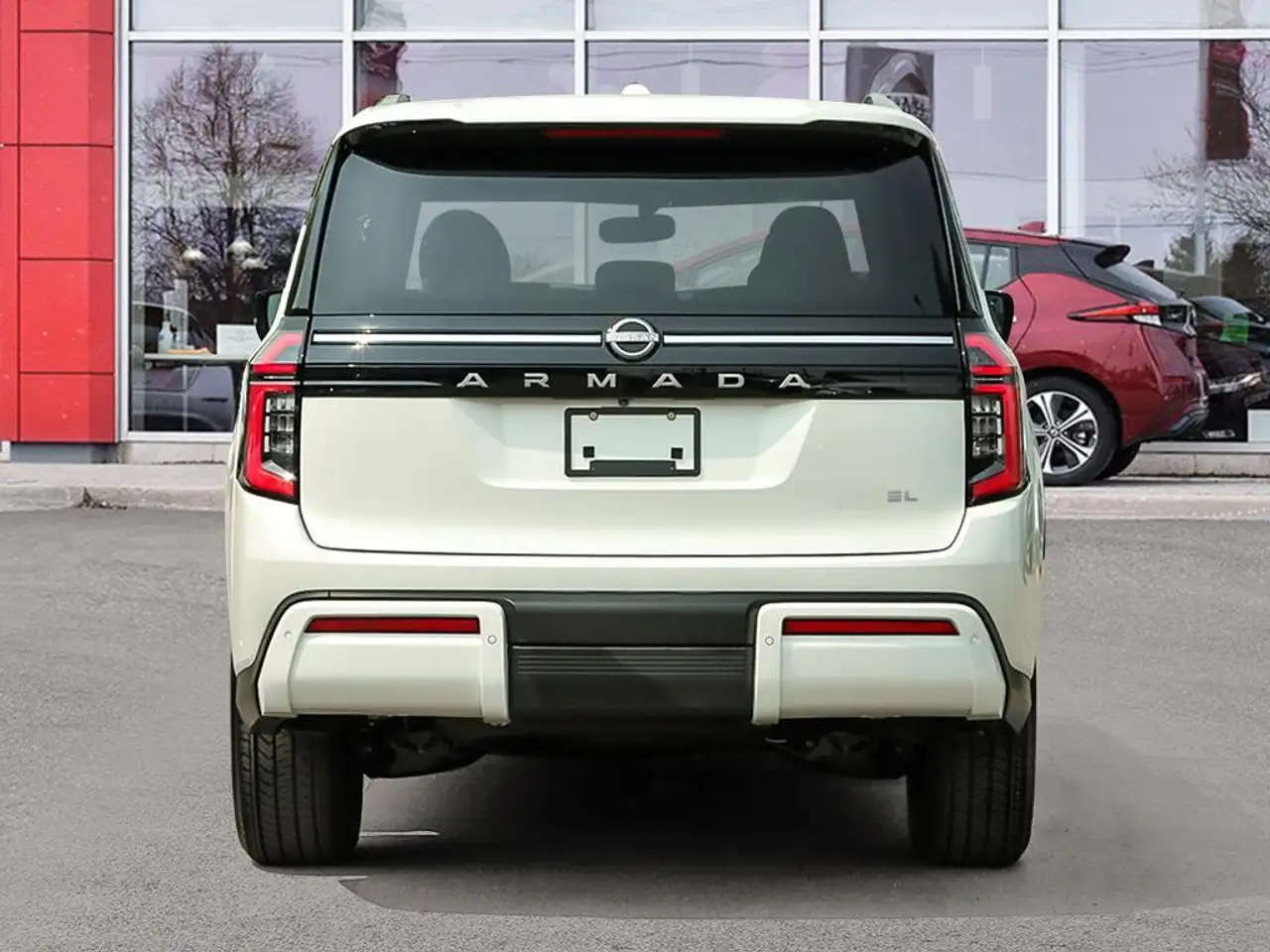 Nissan Armada снимка Nissan Armada