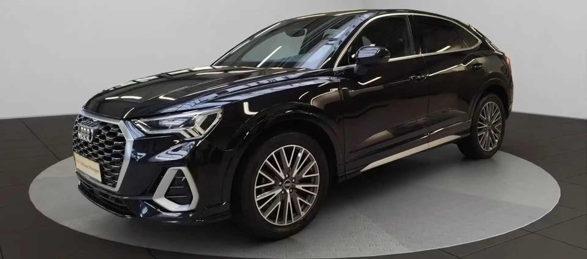 Audi Q3 Sportback 35 2.0 tdi S line S-tronic camera 19" Nero - 1