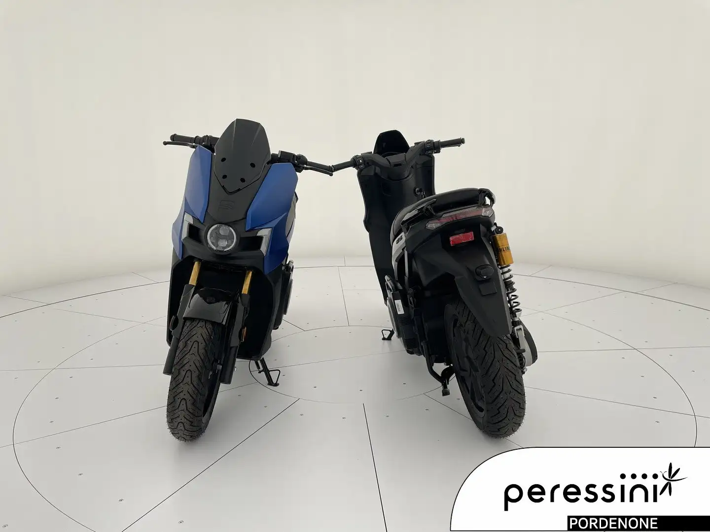 SEAT MO 125 PERFORMANCE ECOBONUS Grigio - 2