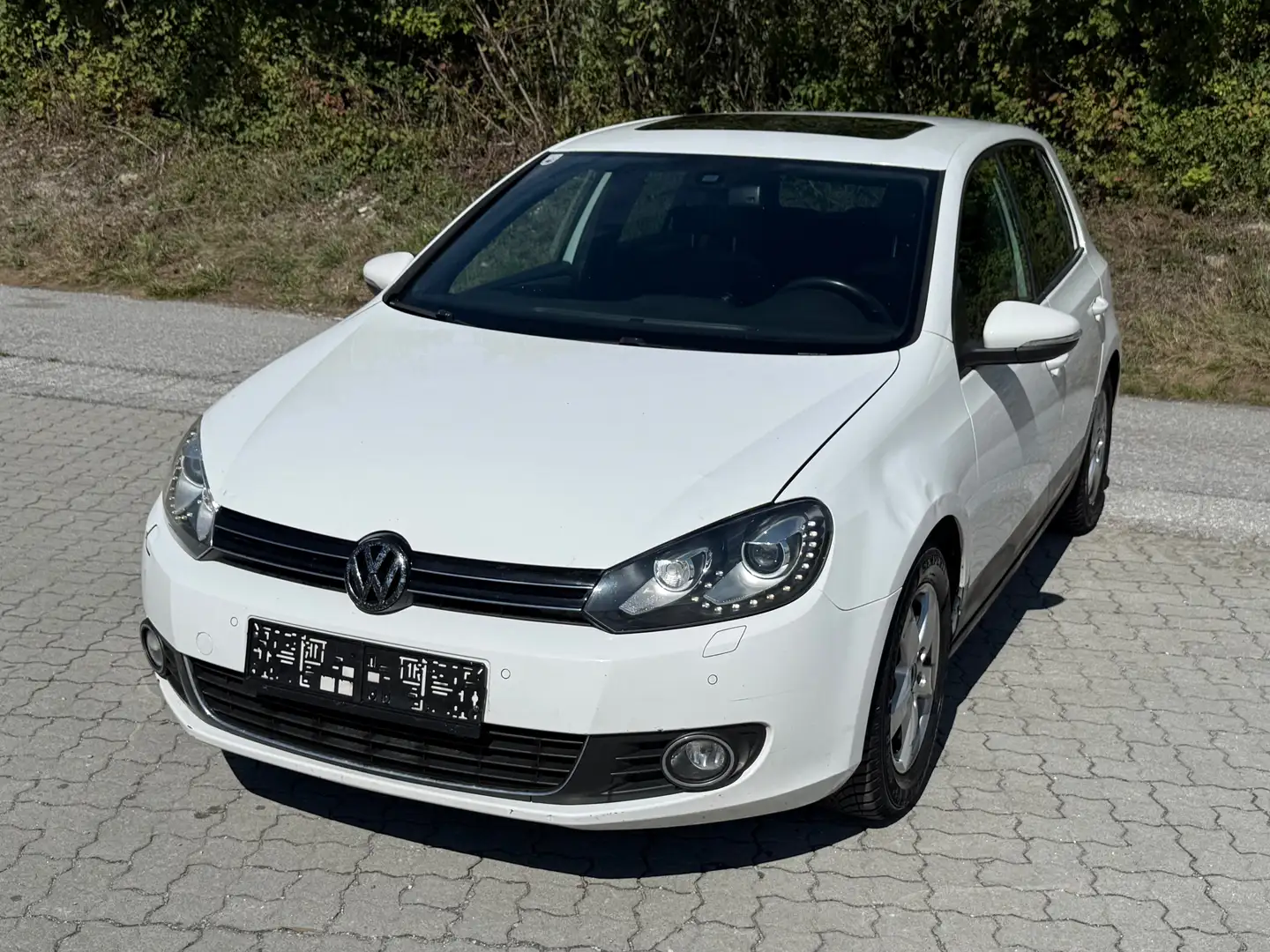 Volkswagen Golf Highline 1,2 TSI Weiß - 1