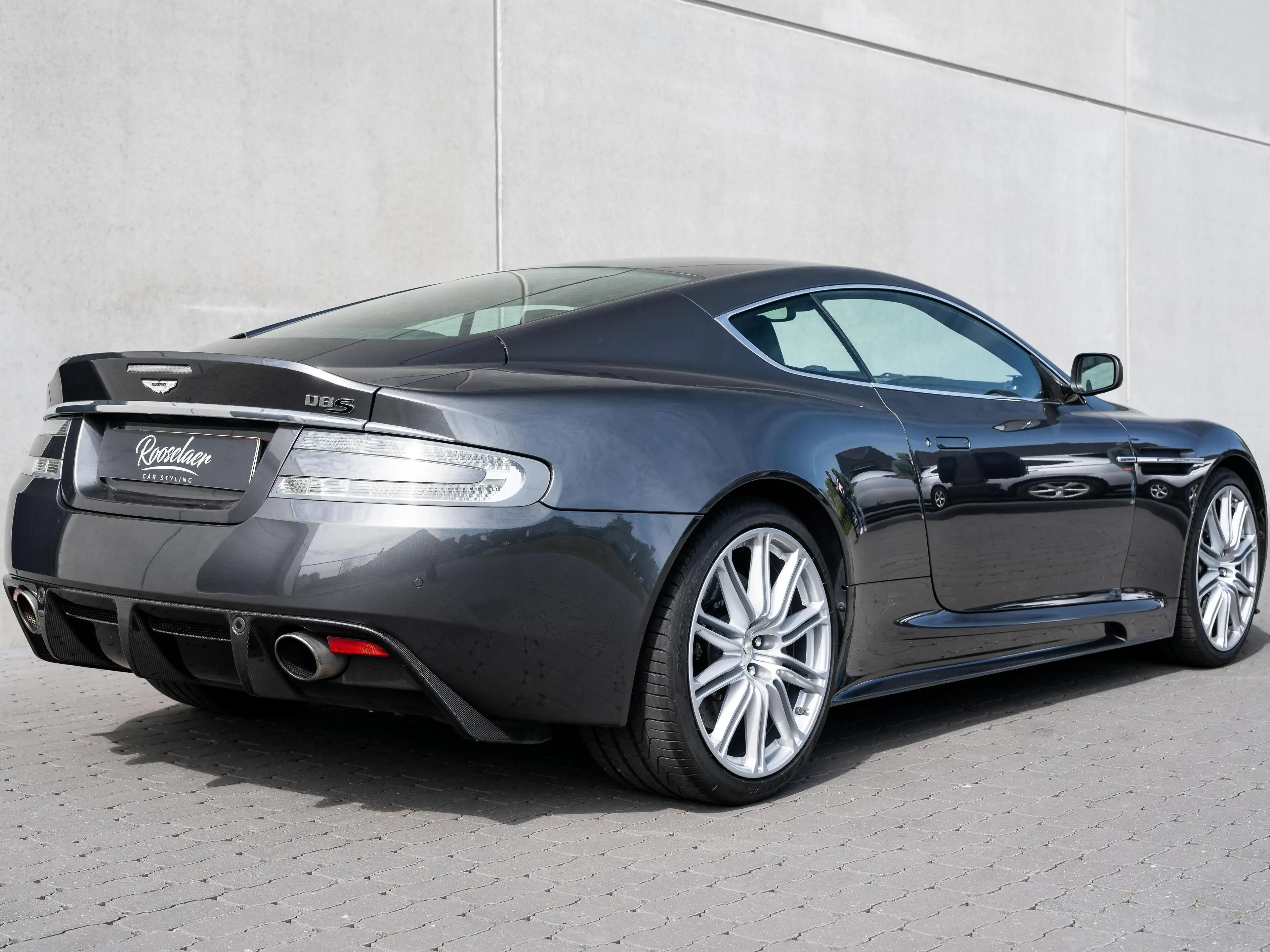Aston Martin DBS DBS 5.9i V12 / MANUAL / CARBON — photo 7