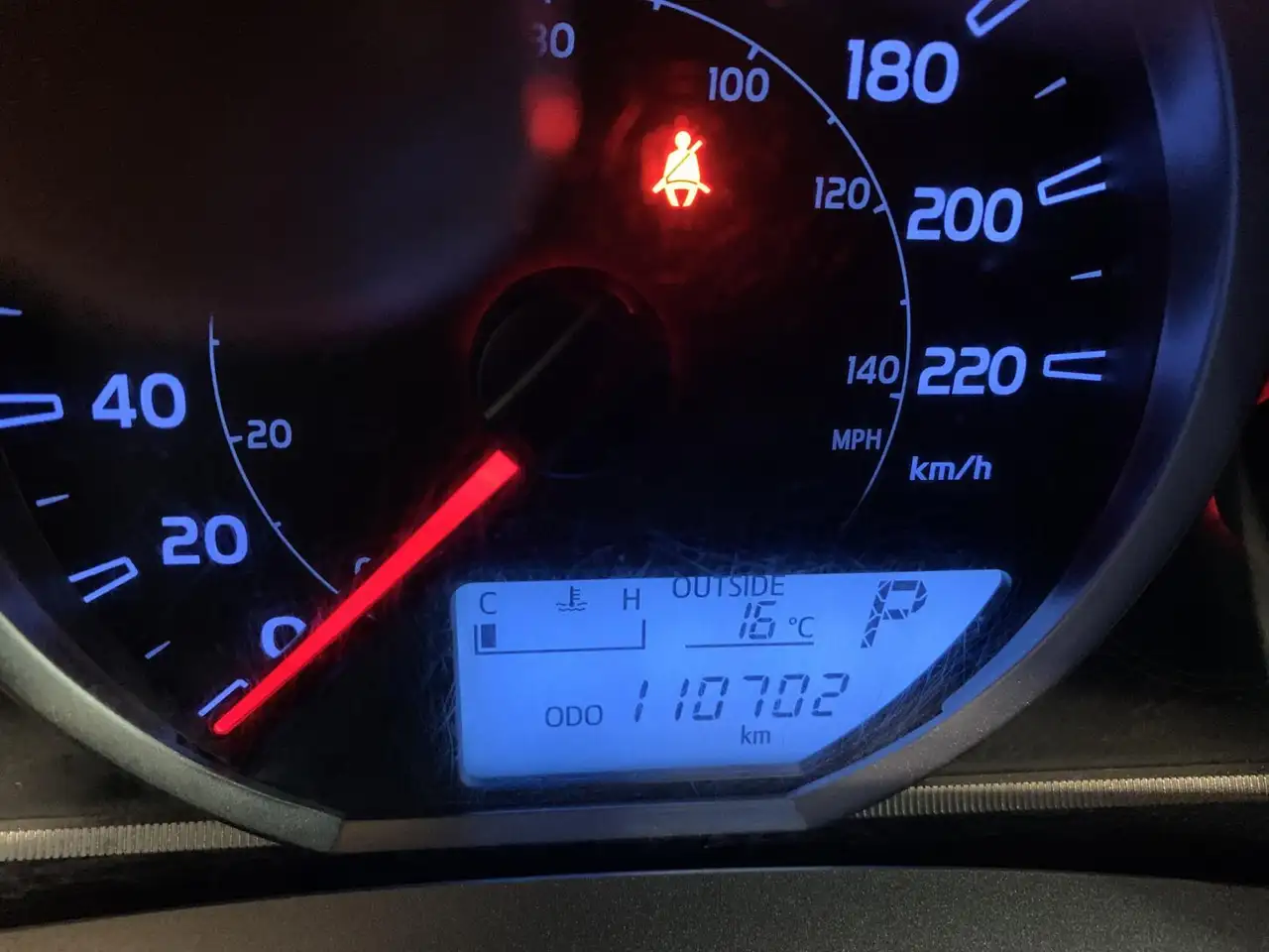 Toyota RAV 4 снимка Toyota RAV 4