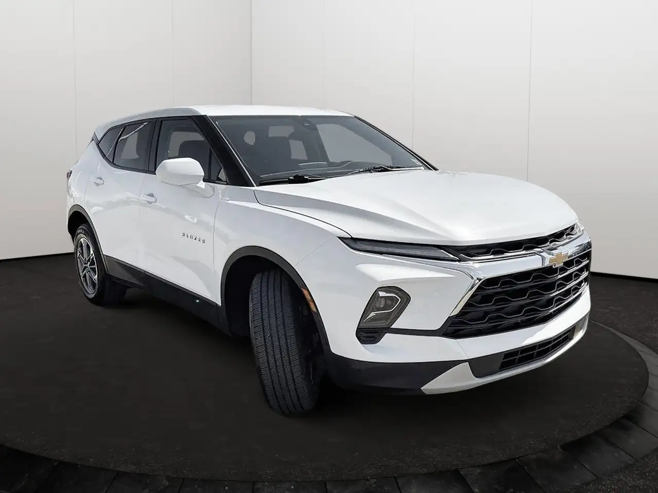 Chevrolet Blazer снимка Chevrolet Blazer