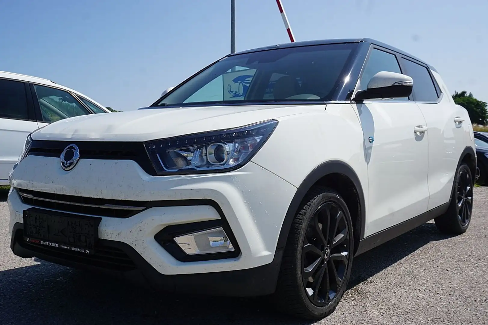 KGM Tivoli 1,6DS Be Blanc - 2