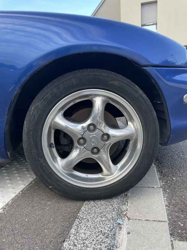 Mazda MX-5 1.9i 16V, foto 9