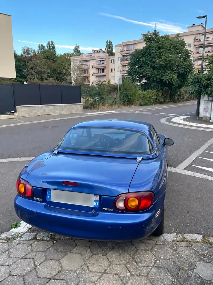 Mazda MX-5 1.9i 16V, foto 5