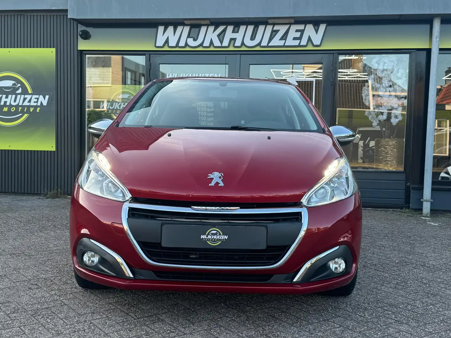 Peugeot 208 1.2 PureTech GT-line met Led !!! Navigatie !!! Pdc - 2