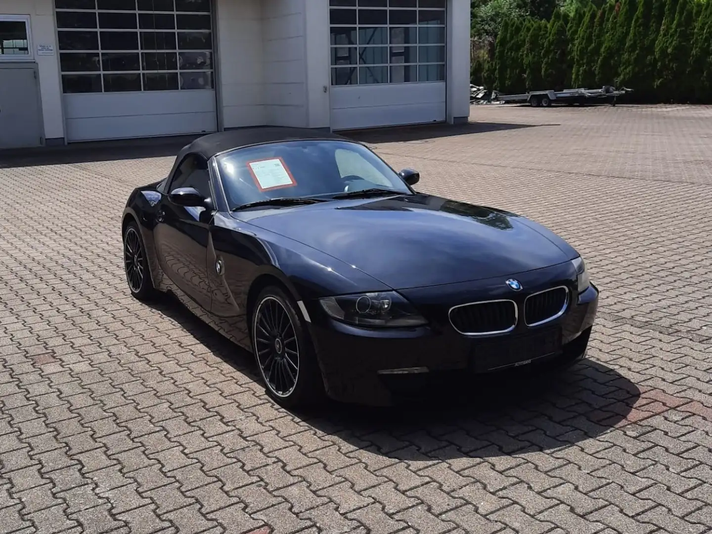 BMW Z4 2.5si Noir - 1