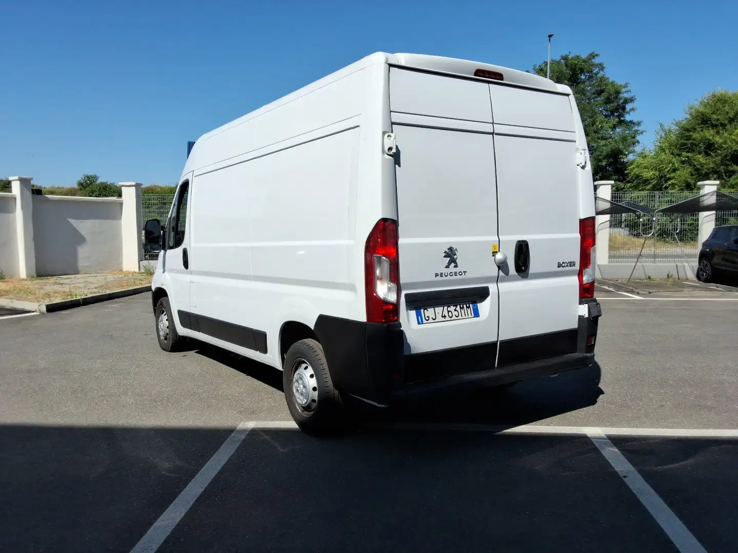 Peugeot Boxer Boxer 333 2.2 bluehdi 140cv S&S L2H2 Blanco - 2