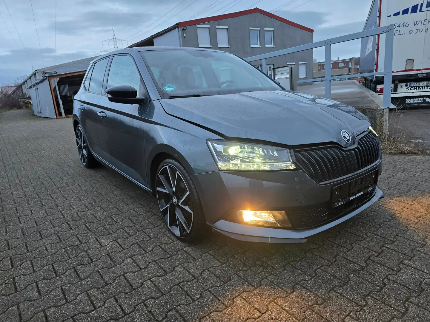Skoda Fabia Monte Carlo Gris - 2