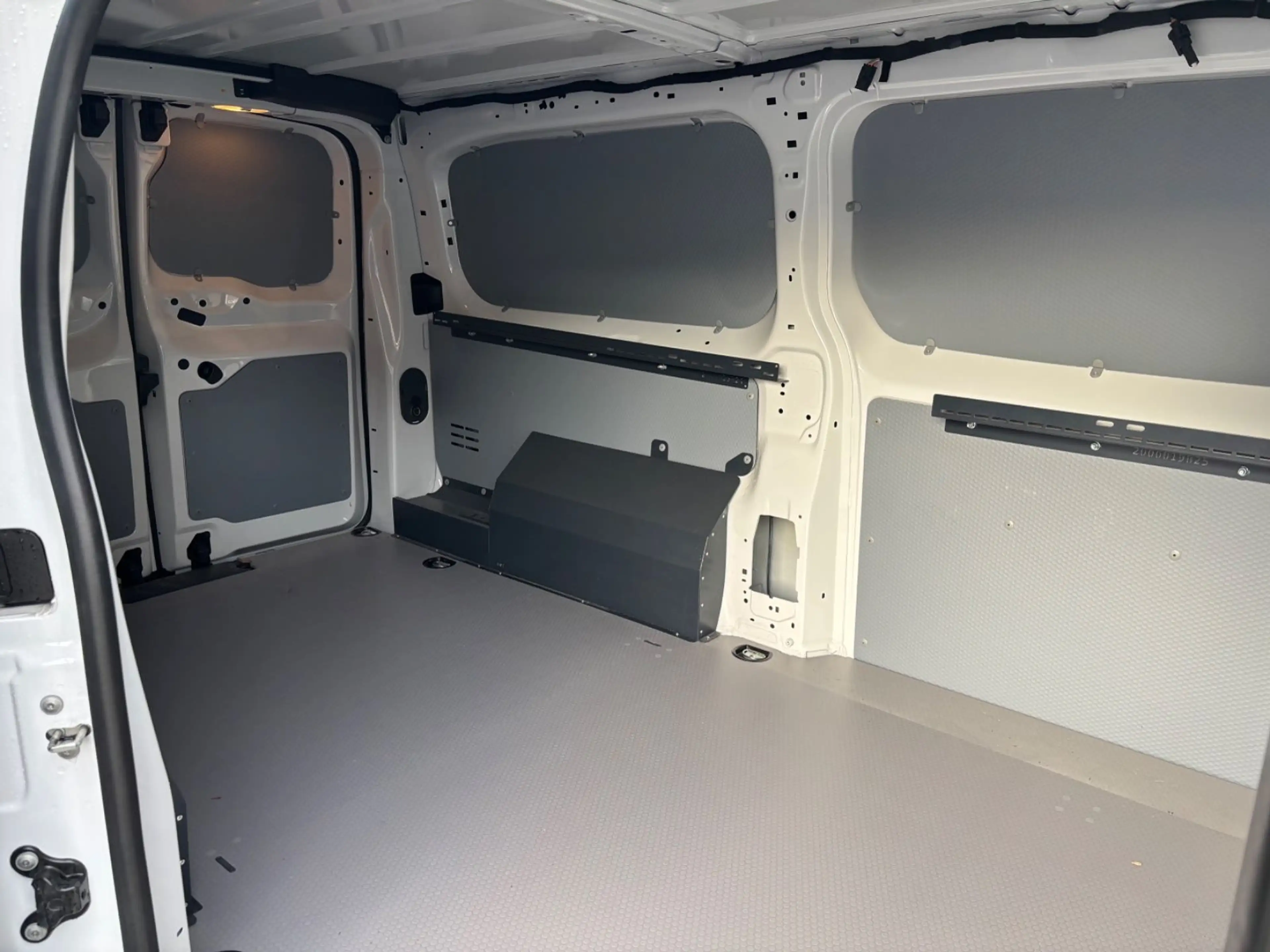 Fiat Scudo L3 2,0,Automatik+Navi+Kamera+PDC+Holzboden — photo 12
