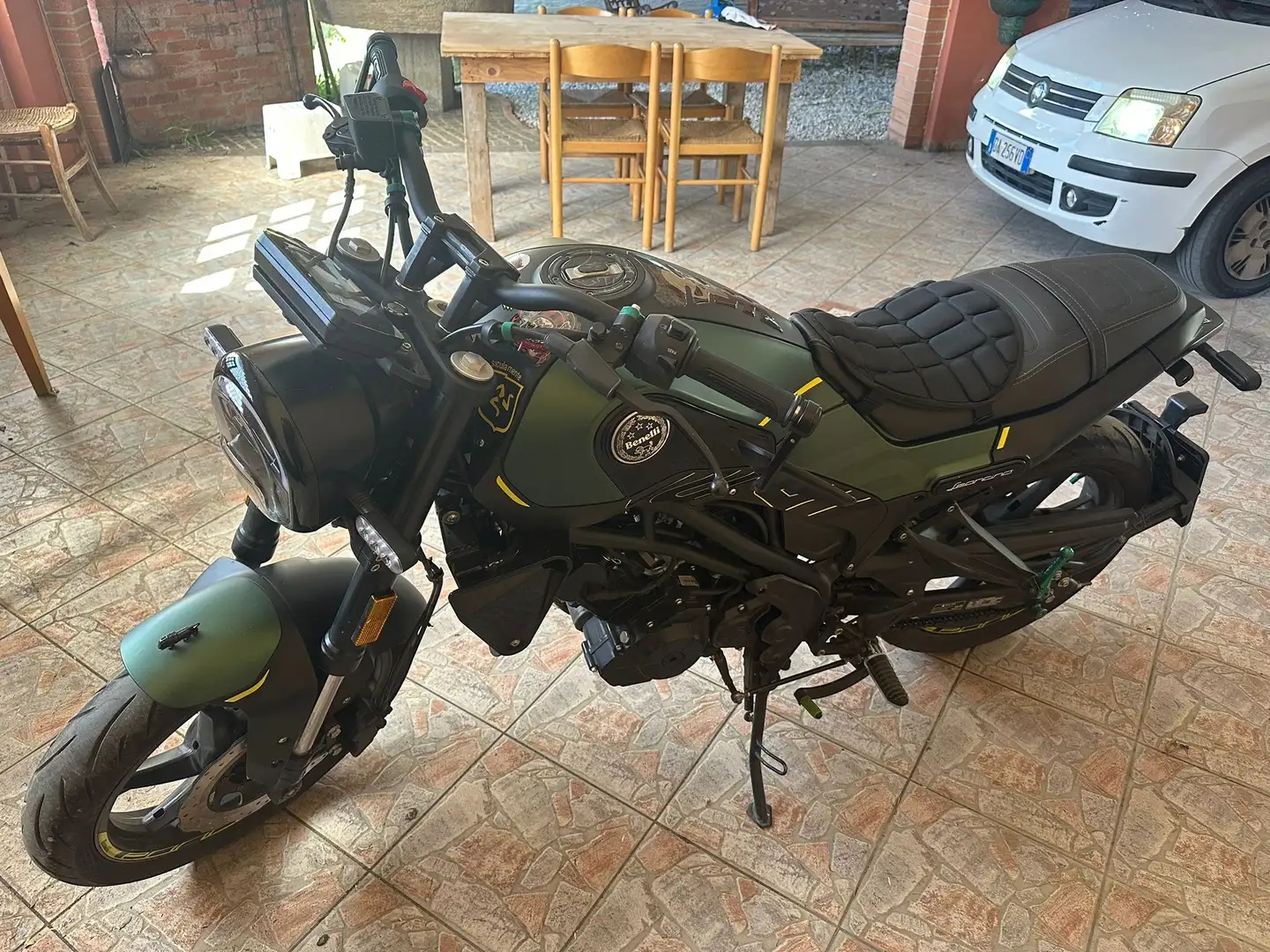 Benelli Leoncino 125 - 2