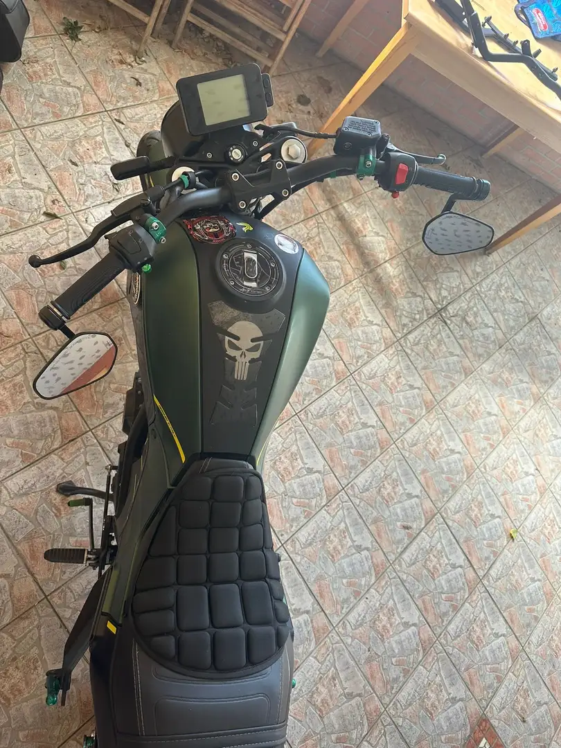 Benelli Leoncino 125 - 1