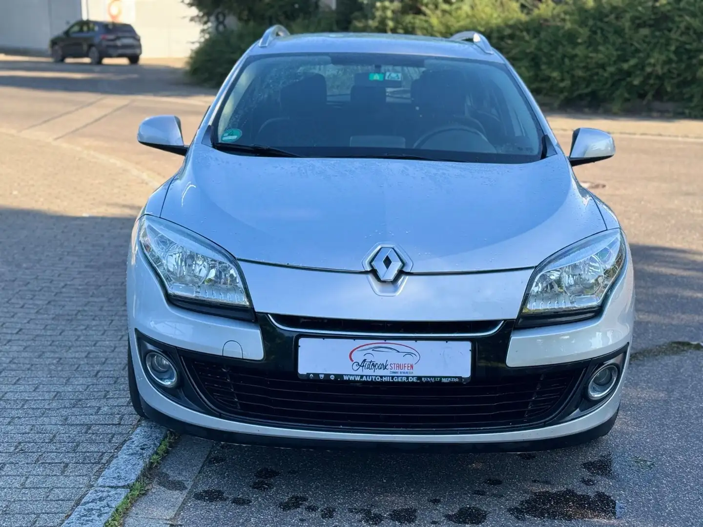 Renault Megane III Grandtour Expression Silber - 2