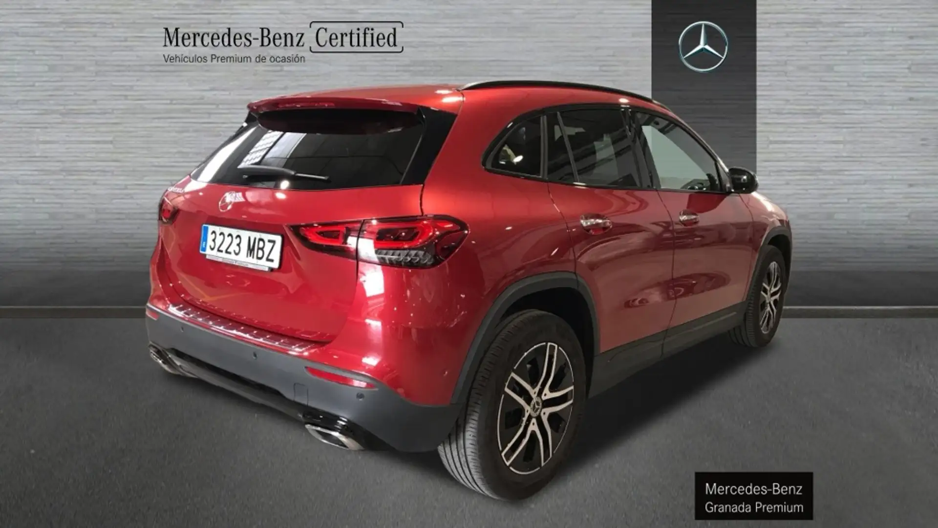 Mercedes-Benz GLA 200 -CLASS D PROGRESSIVE Rood - 2