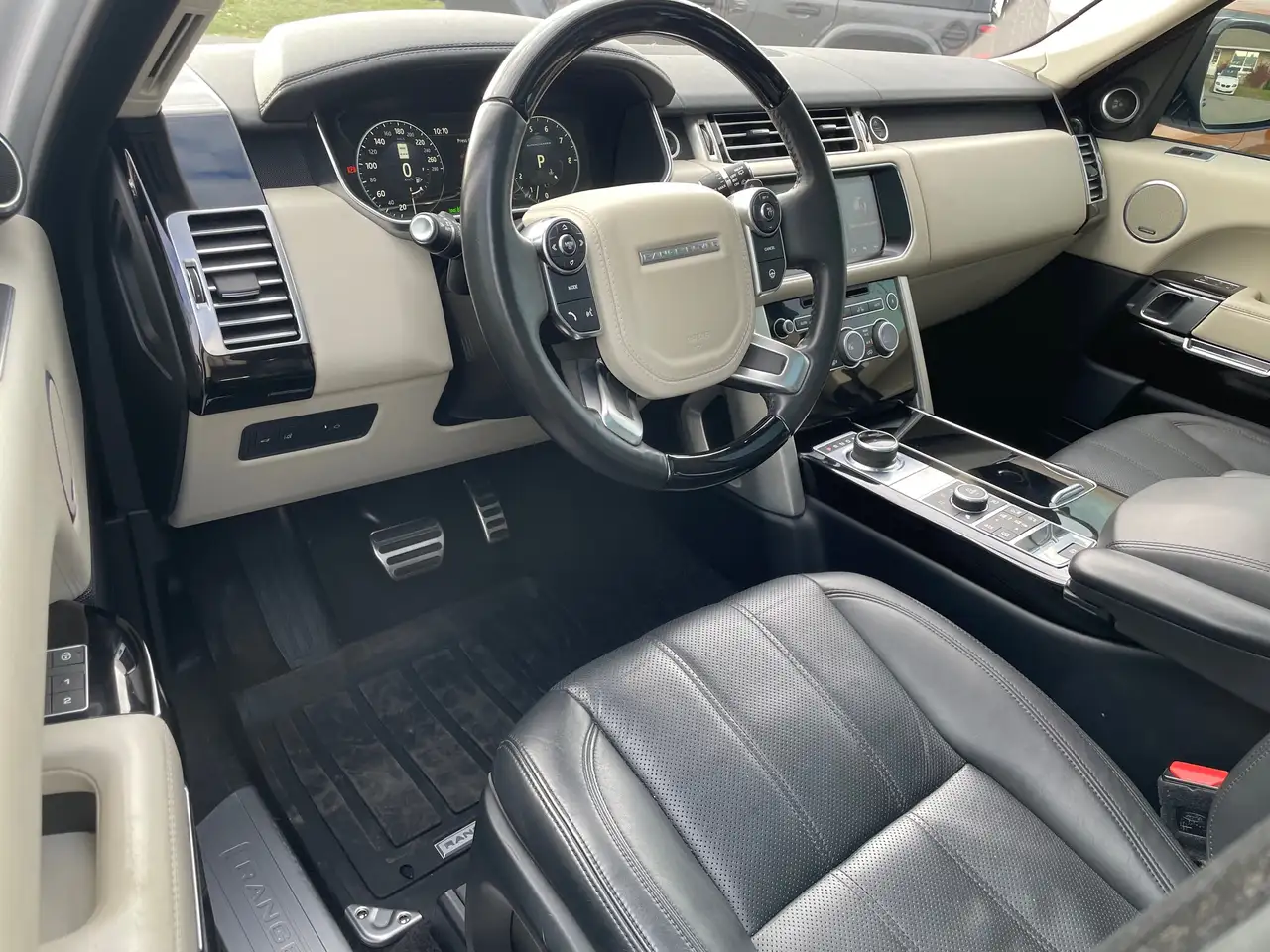 Land Rover Range Rover снимка Land Rover Range Rover