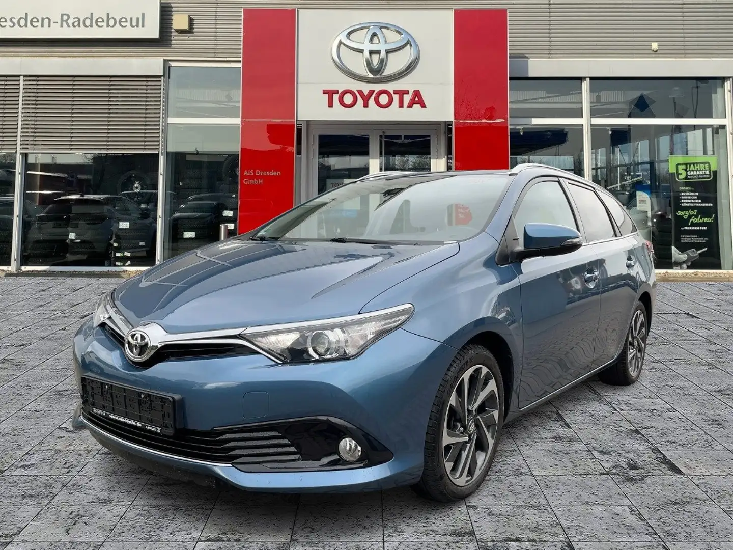 Toyota Auris Touring Sports 1.6 D-4D Design Edition Navi Bleu - 2