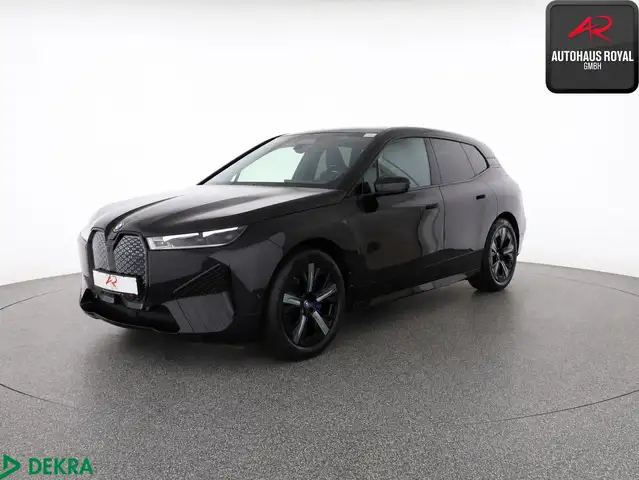 2023 BMW Ix in Black for sale