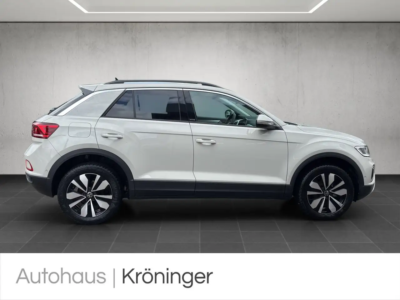Volkswagen T-Roc MOVE 1.5 TSI DSG LED Navi Rück ACC 5