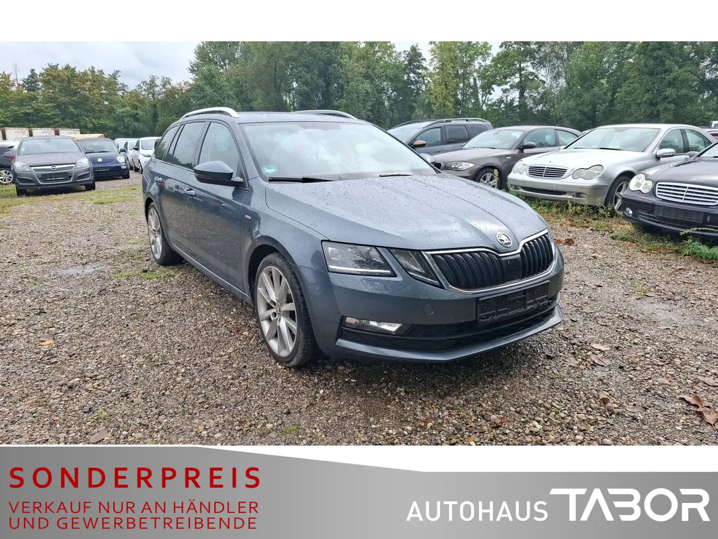 Skoda Octavia Combi 1.4 TSI DSG Navi LED AHK Kamera Grau - 2