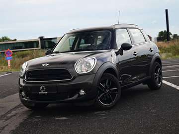 R60 / PDC / CRUISE CONTROL / 1ST OWNER / LOW MILEAGE
