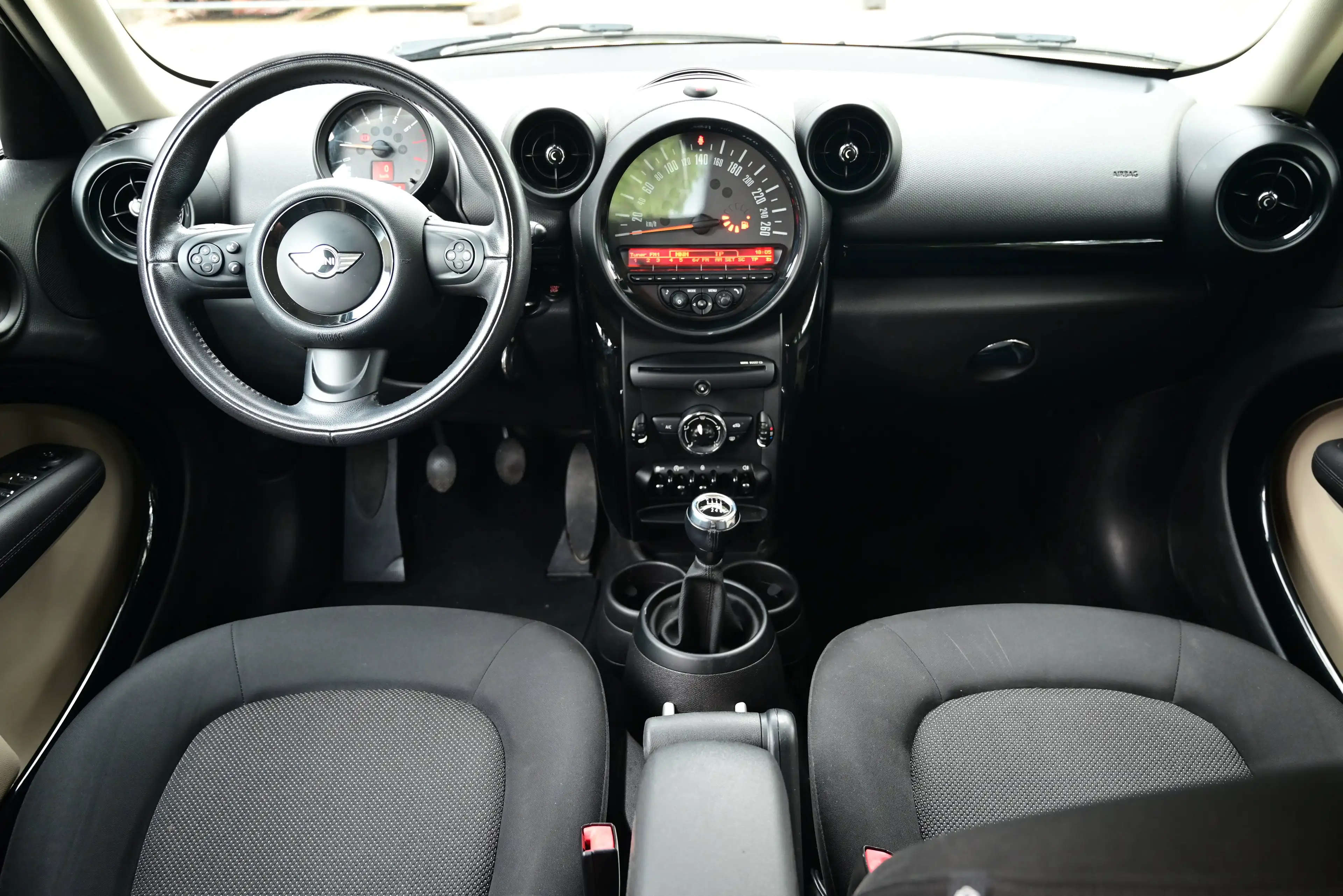 MINI One Countryman R60 / PDC / CRUISE CONTROL / 1ST OWNER / LOW MILEAGE — photo 13