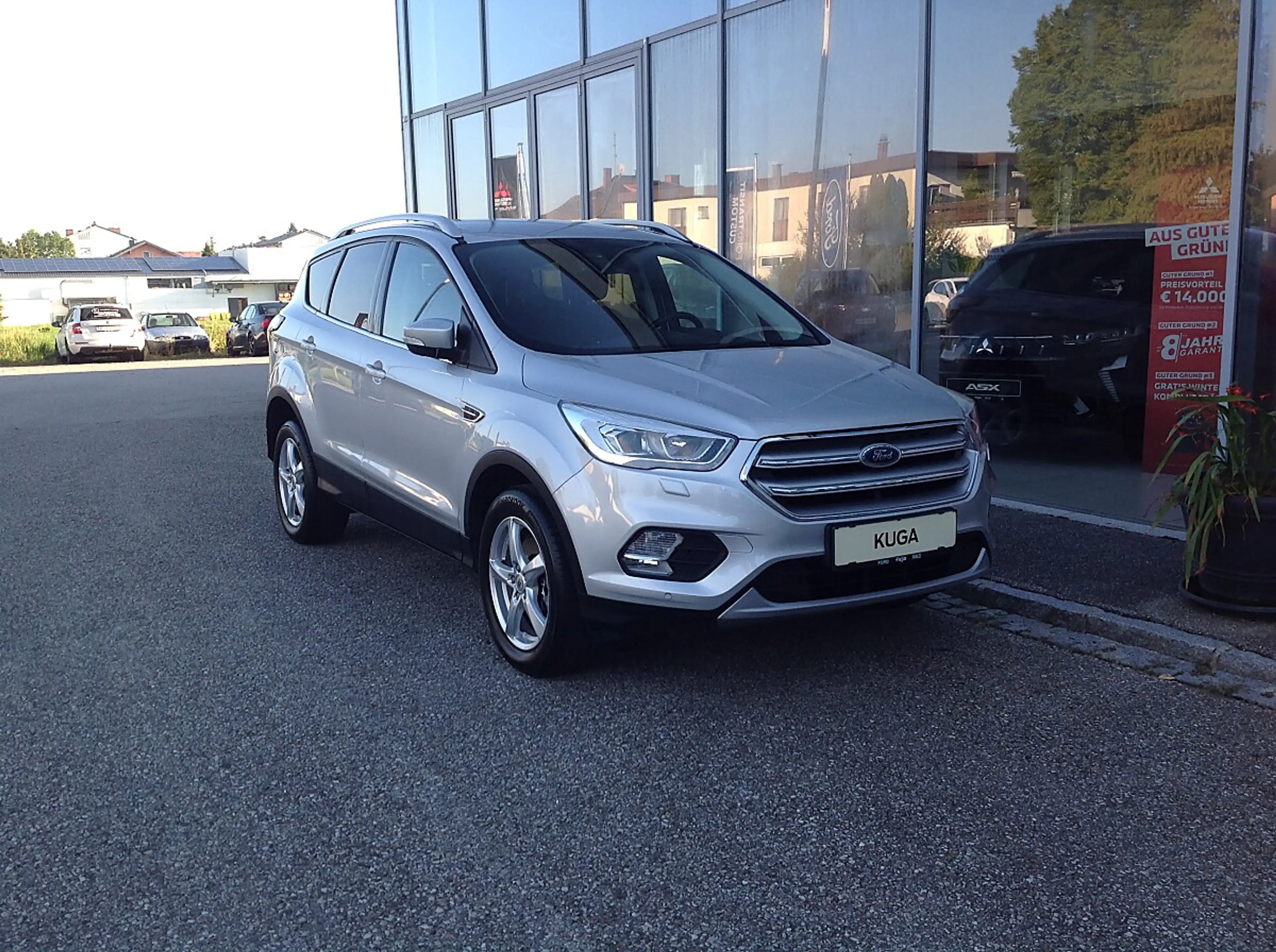 Ford Kuga 1,5 TDCi Trend Start/Stop — photo 14