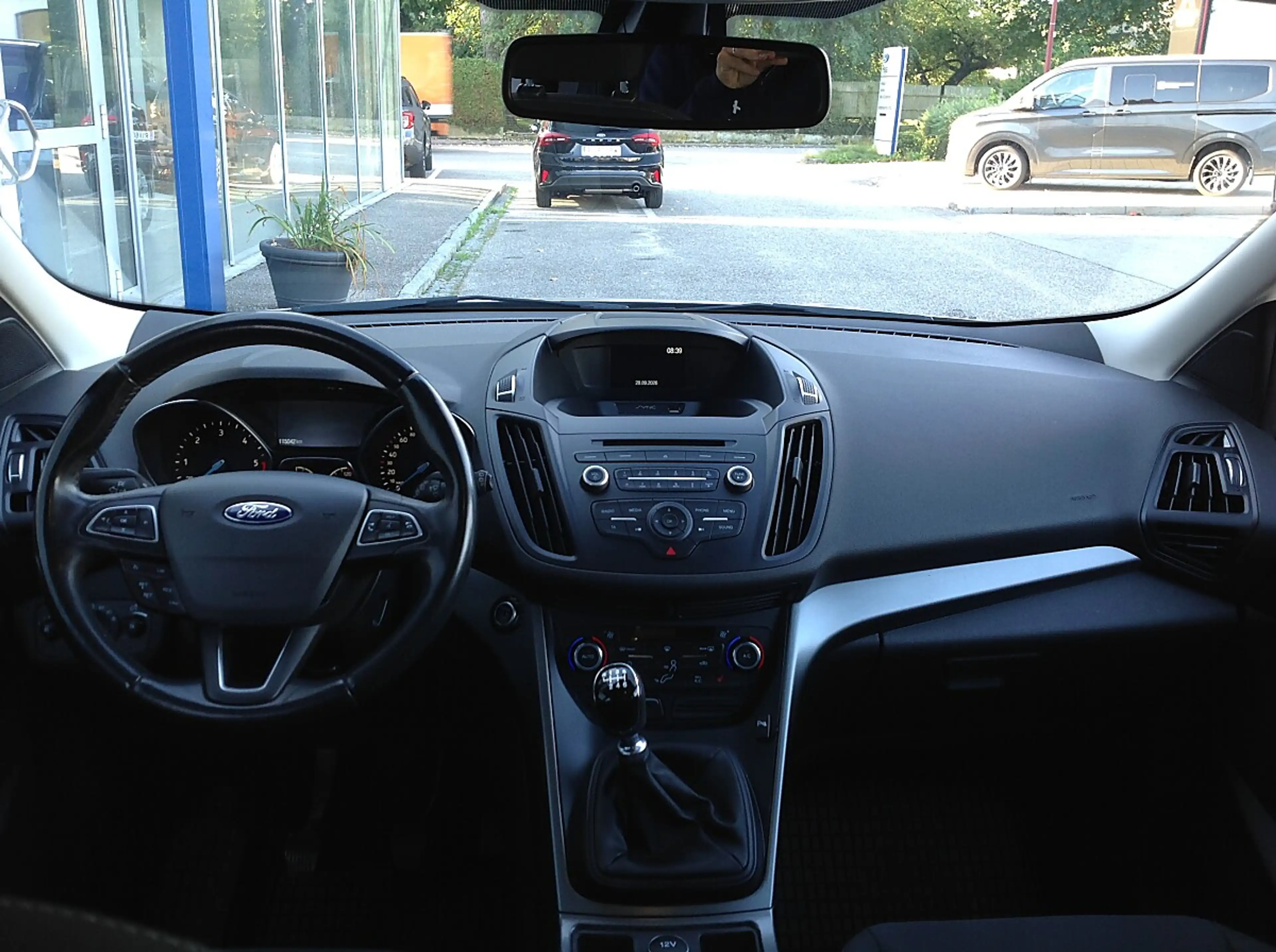Ford Kuga 1,5 TDCi Trend Start/Stop — photo 4