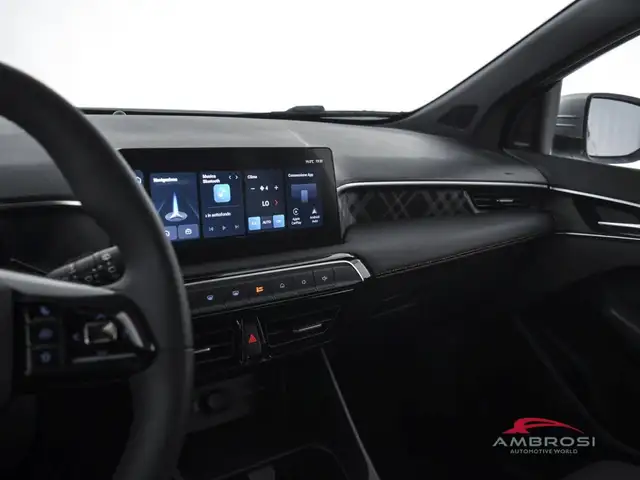 MG ZS view 13