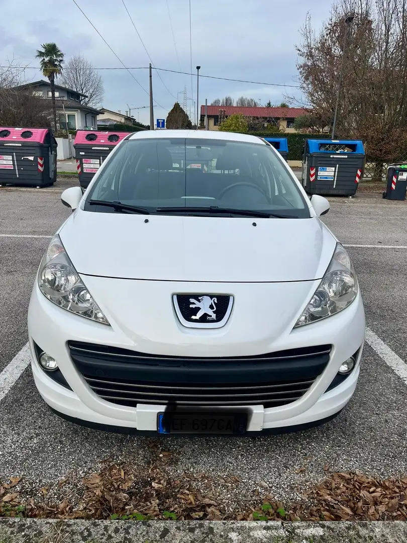 Peugeot 207 5p 1.4 8v Special Edition - 2