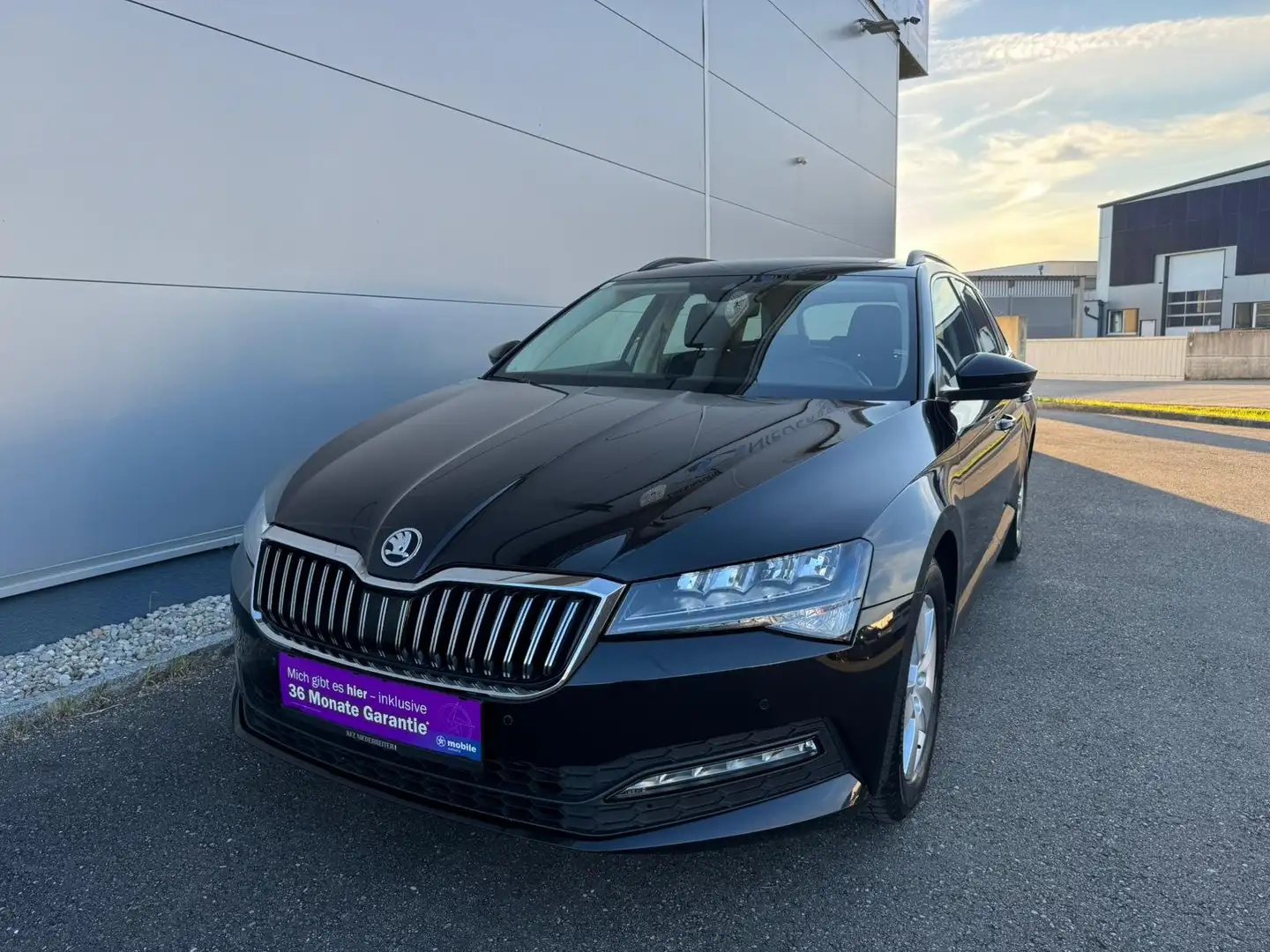 Skoda Superb Combi Ambition 2.0 TDI DSG **ACC**GARANTIE** Schwarz - 2