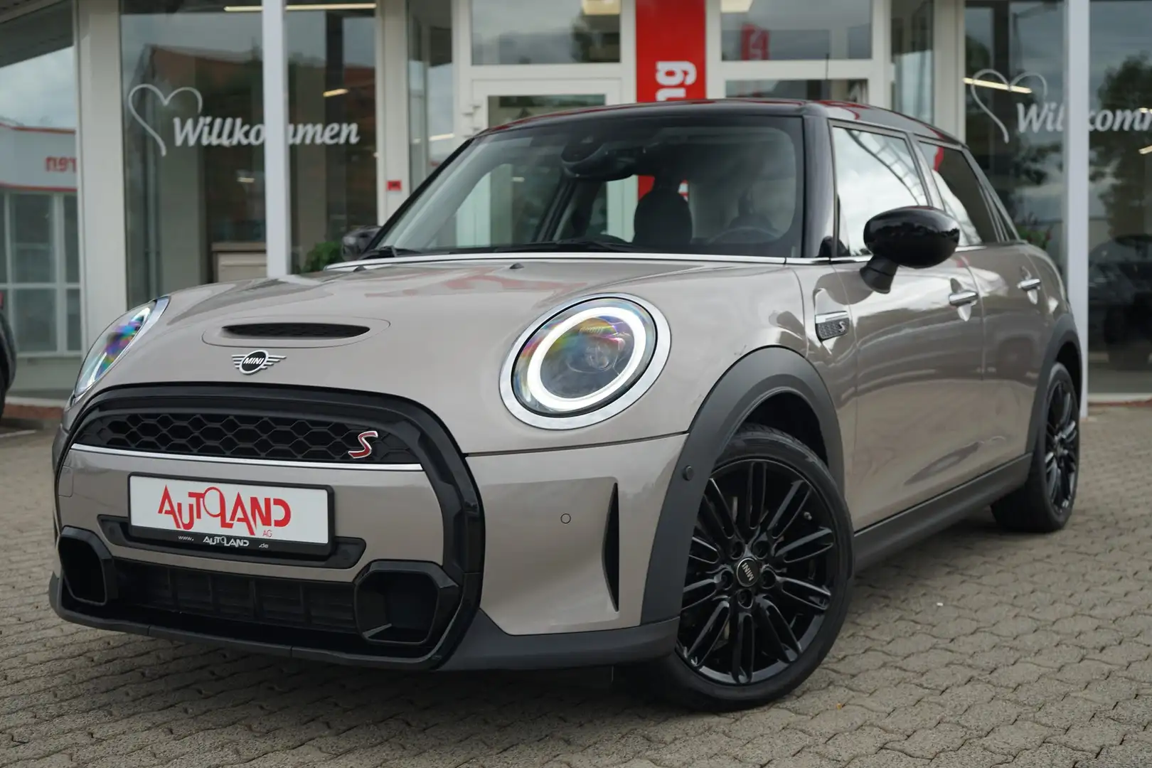 MINI Cooper S Classic Trim LED Navi Virtual Cockpit Gris - 2
