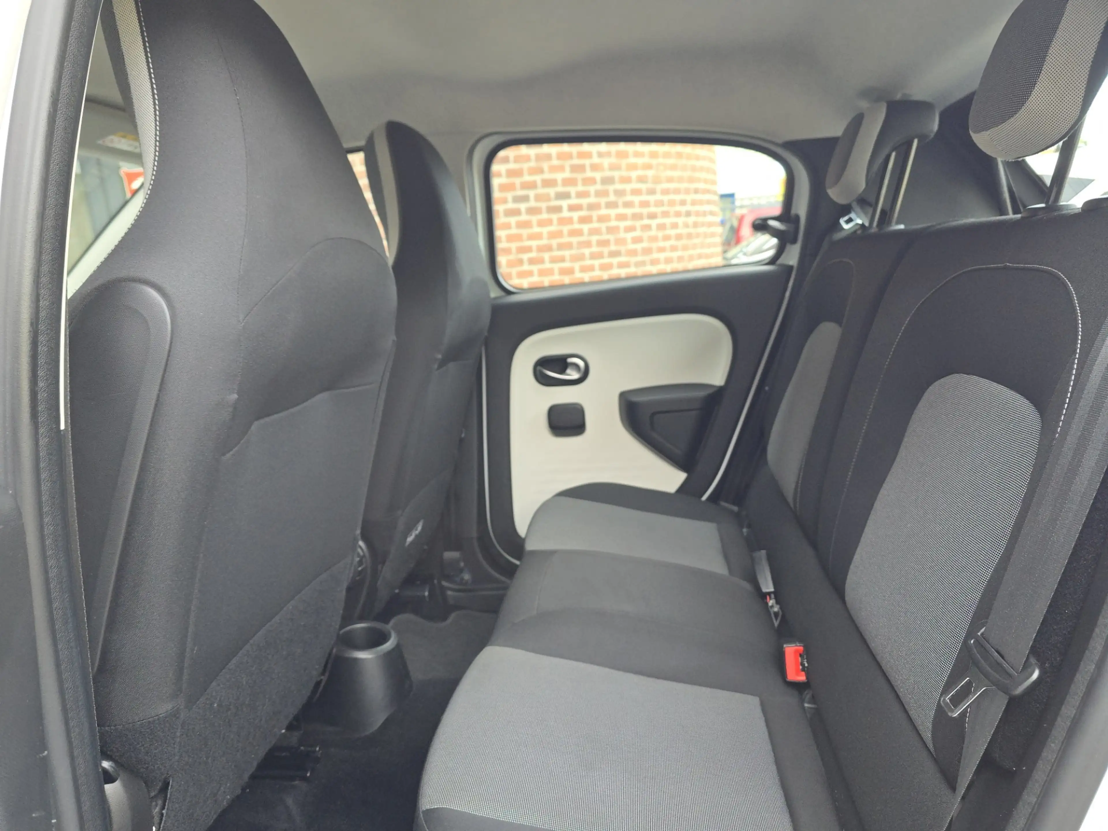 Renault Twingo 1.0 SCe Collection Airco |Cruise |Nap — photo 19