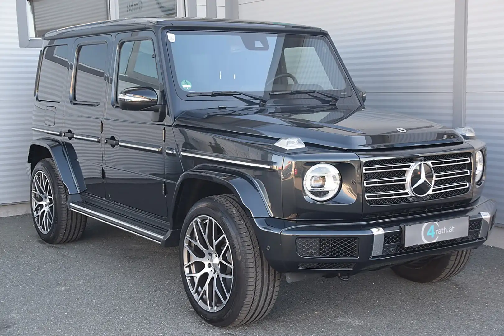 Mercedes-Benz G 400 d AMG Line (EURO 6d) VOLL/STDHZG/21" BRABUS Schwarz - 2