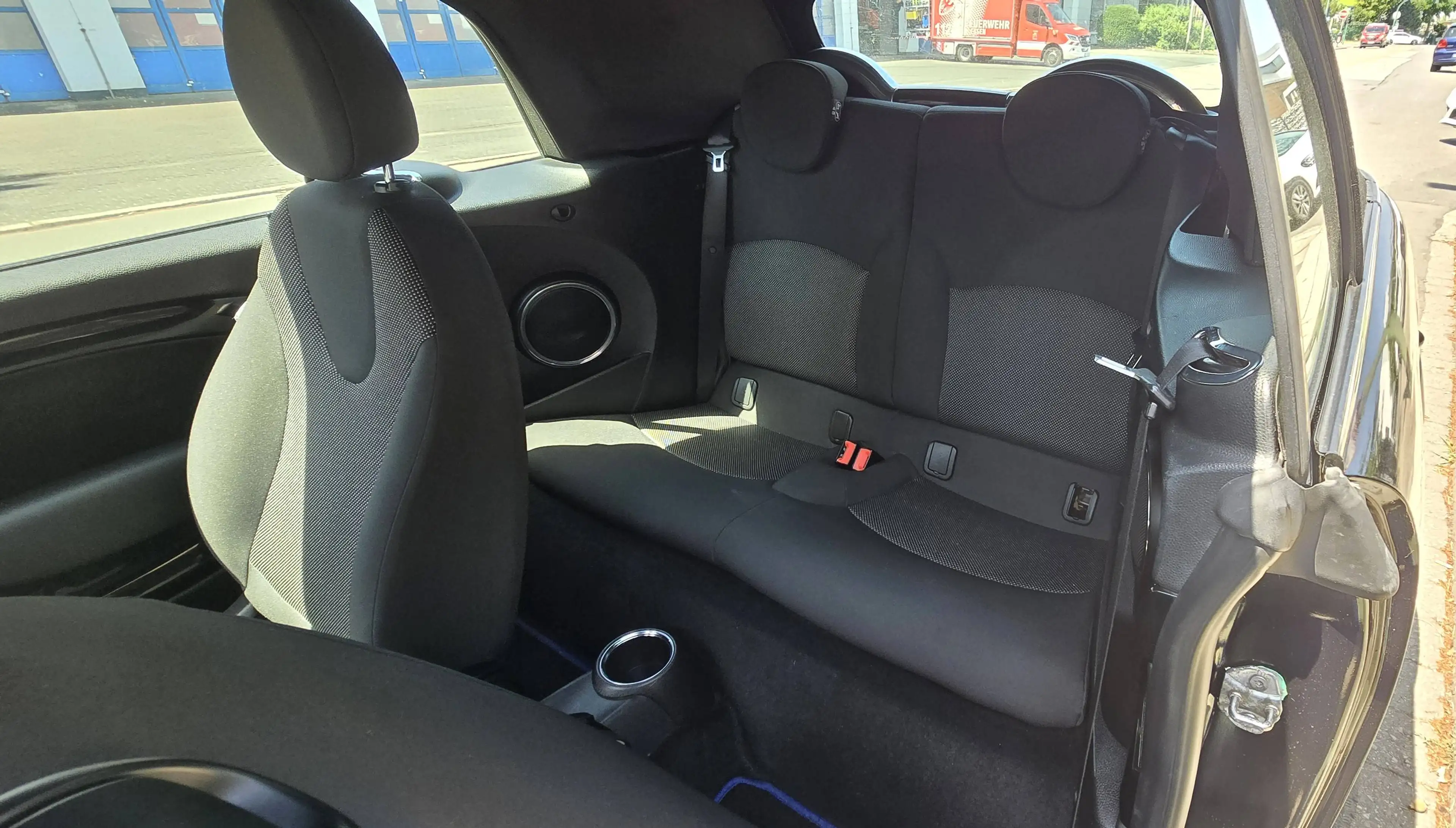 MINI One Cabrio One — photo 15
