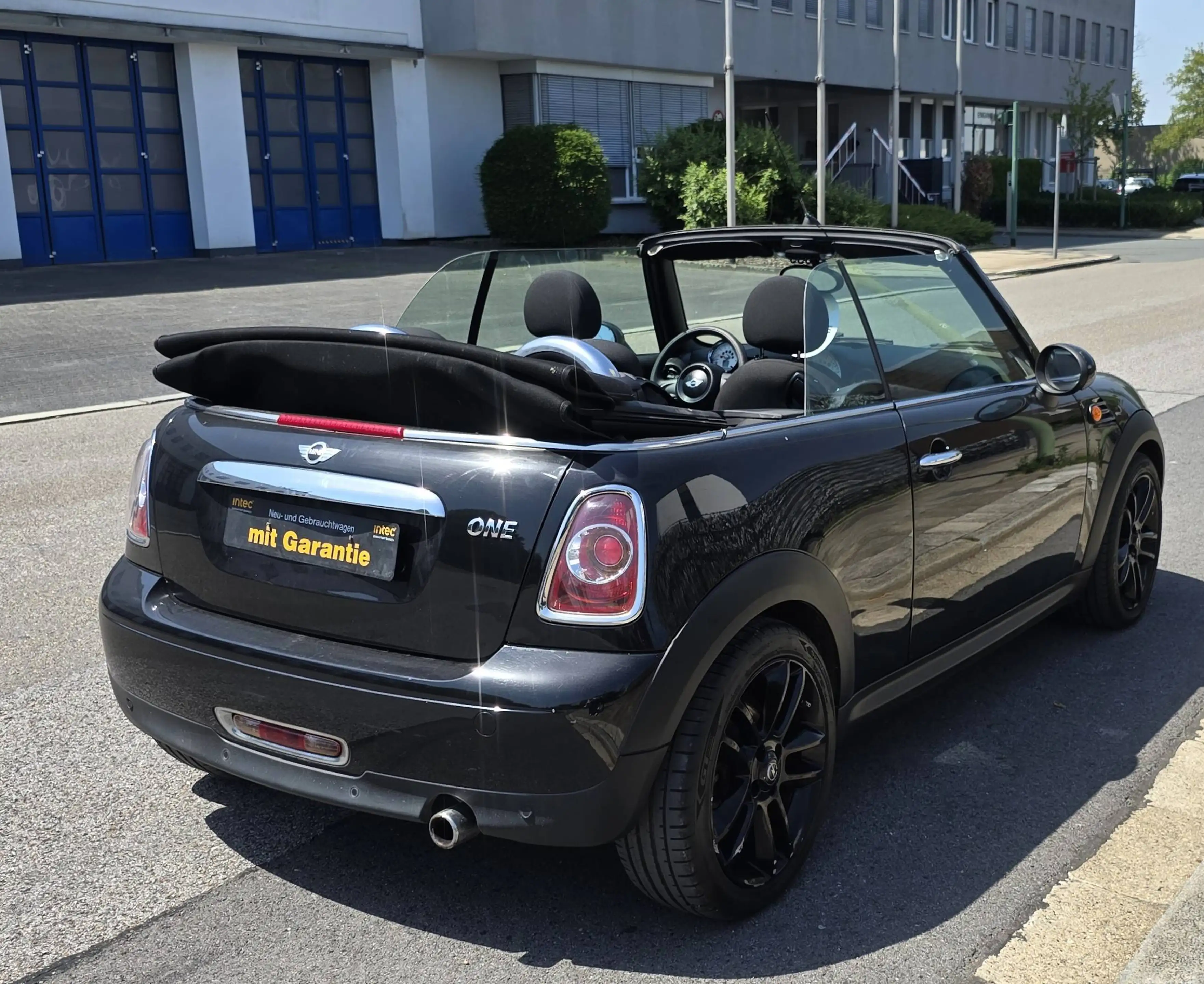 MINI One Cabrio One — photo 3