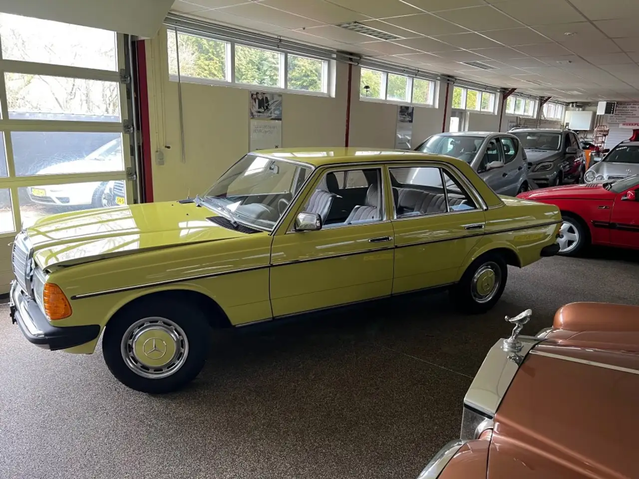 Mercedes-Benz 200 D W123 Sedan oldimer!!, foto 2
